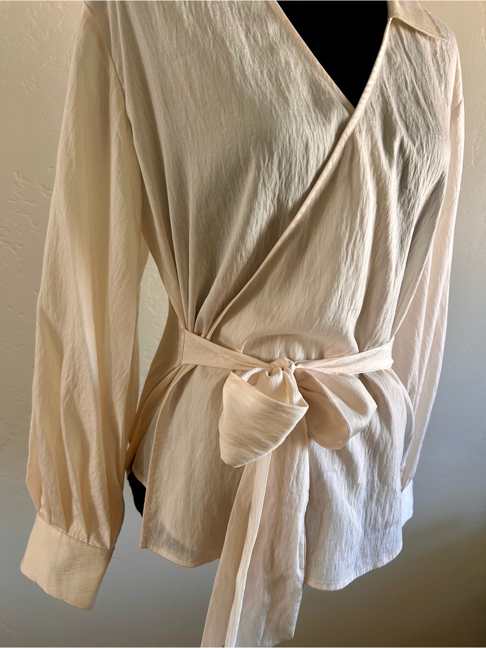 Incredibly Beautiful RAILS Eileen Top.